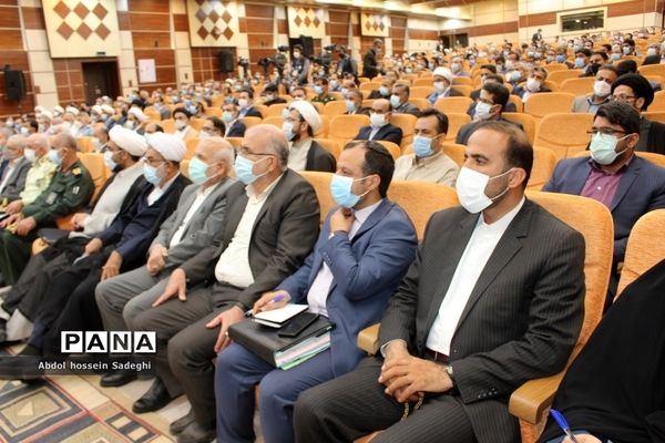 جلسه شورای اداری استان بوشهر با حضور رئیس جمهوری