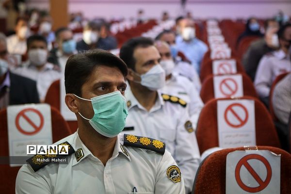 همایش تجلیل از نمونه های ترافیکی