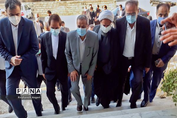 نشست سرپرست وزارت آموزش و پرورش در اداره آموزش و پرورش شهرستان قرچک