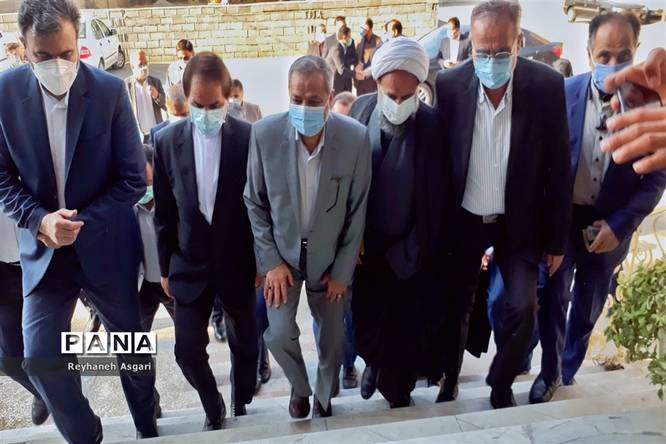 نشست سرپرست وزارت آموزش و پرورش در اداره آموزش و پرورش شهرستان قرچک