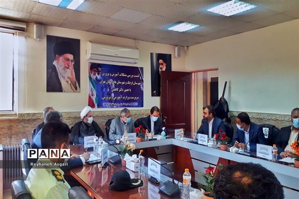 نشست سرپرست وزارت آموزش و پرورش در اداره آموزش و پرورش شهرستان قرچک