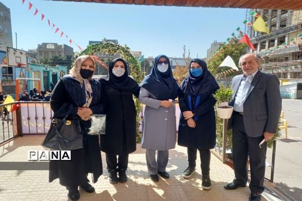 پویش لبخند پدربزرگ ها و مادر بزرگ ها در دبیرستان قلم چی