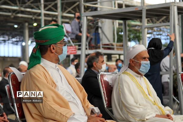 دیدار رئیس جمهوری با علما، نخبگان، خانواده معظم شهداء و اقشار مختلف مردم در شیراز