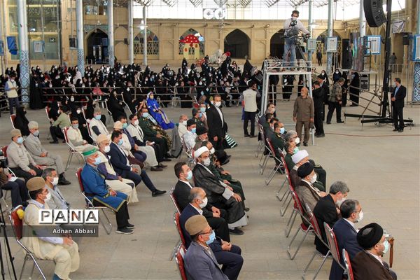 دیدار رئیس جمهوری با علما، نخبگان، خانواده معظم شهداء و اقشار مختلف مردم در شیراز