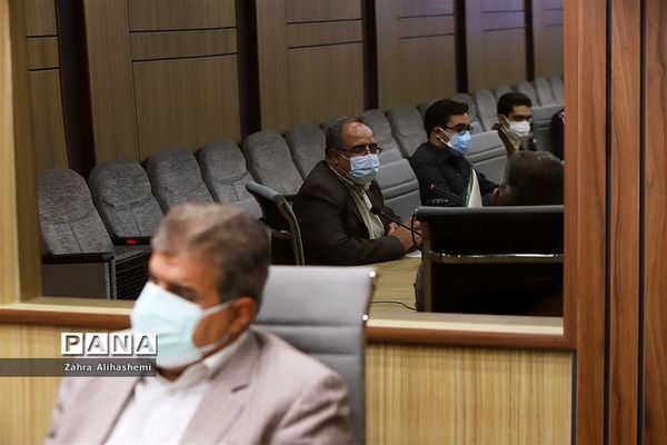 نشست نمایندگان دهمین دوره مجلس دانش‌آموزی شهر تهران
