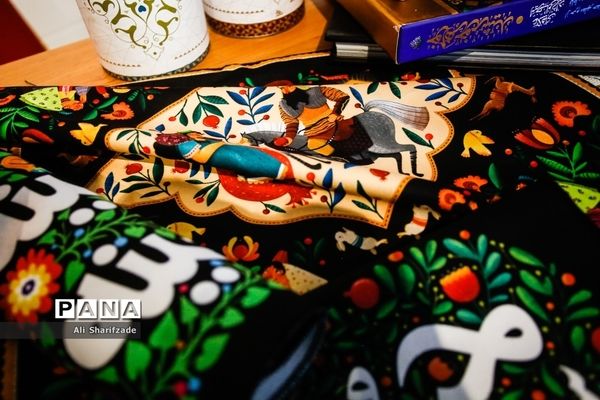 نمایشگاه صنایع خلایق و فرهنگی