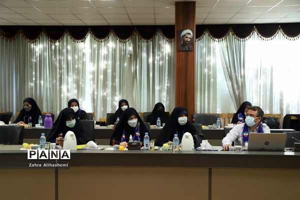 نشست مدیران سازمان دانش‌آموزی شهر تهران
