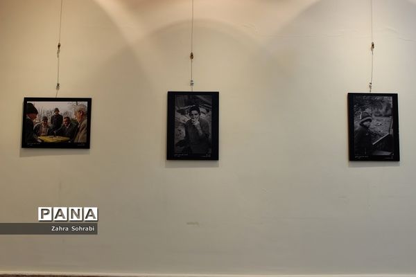 نمایشگاه عکس هنرمندان شهرستان‌های جنوب غرب استان تهران