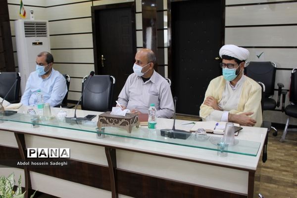 نشست هماهنگی گرامیداشت یوم الله سیزده آبان در آموزش و پرورش استان بوشهر