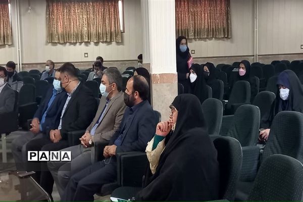برگزاری همایش معاونان پرورشی و تربیت‌بدنی ناحیه 2 کرج