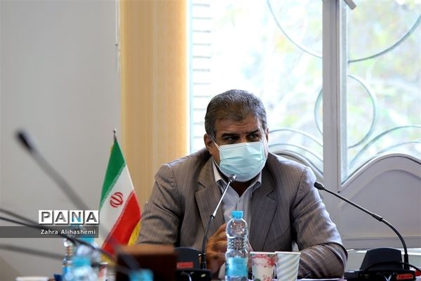 جلسه کمیته دانش‌آموزی و فرهنگیان کنگره شهدا شهر تهران