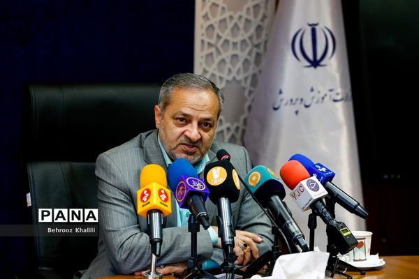 مراسم استخدام مدال‌آوران کشتی اسلو