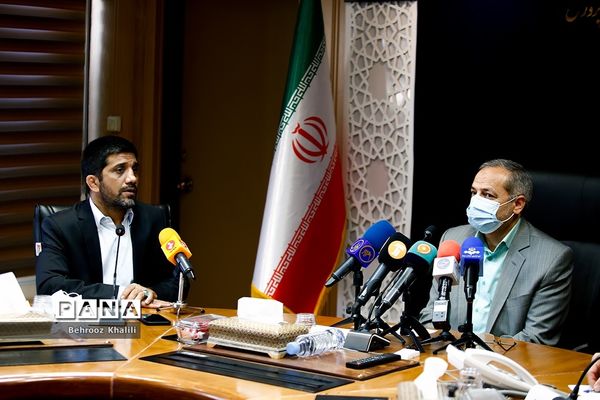 مراسم استخدام مدال‌آوران کشتی اسلو