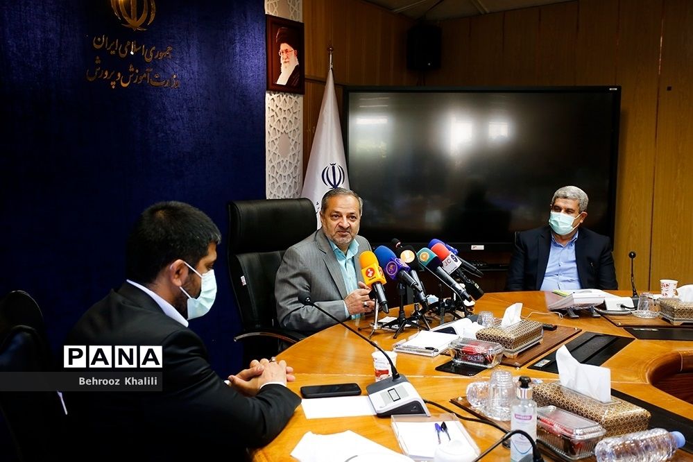 مراسم استخدام مدال‌آوران کشتی اسلو