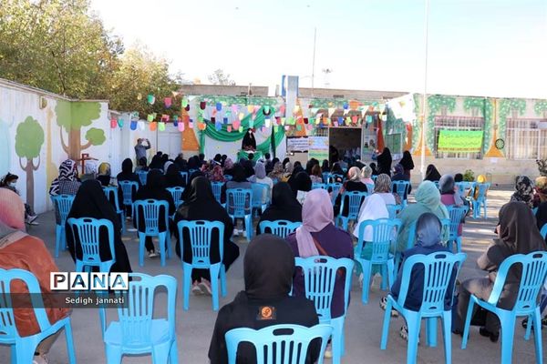 آیین بزرگداشت هفته پیوند اولیا و مربیان در مدارس آباده