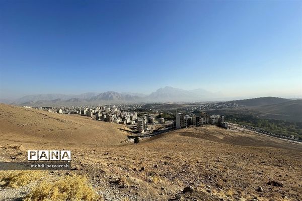 همایش پیاده‌روی فرهنگیان استان به مناسبت هفته تربیت‌بدنی
