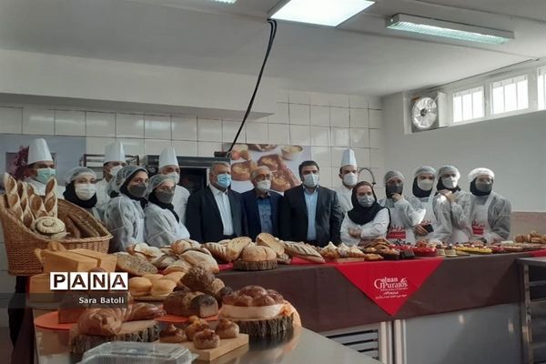 راه اندازی رشته نان، شیرینی و شکلات در تهران