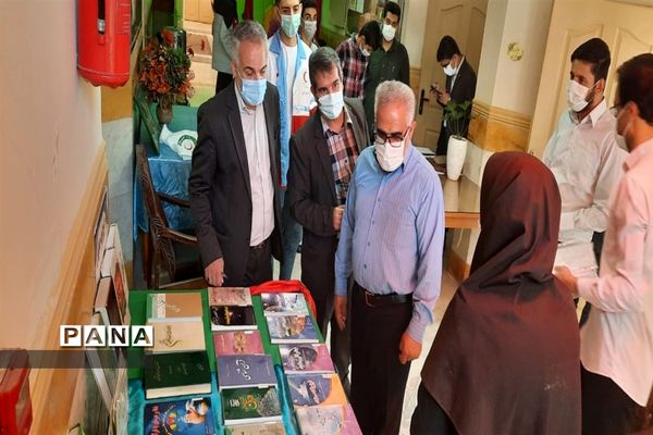 محفل انس با قرآن در اداره آموزش و پرورش شهرستان نظر آباد