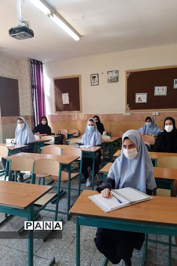 آغازآموزش های حضوری مدارس زیر ٣٠٠ نفر در منطقه ٧