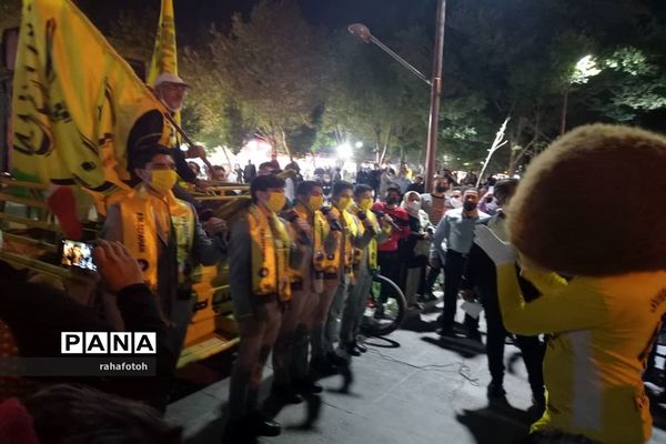 جشن ورزشکاران باشگاه فرهنگی ورزشی سپاهان در چهارباغ اصفهان