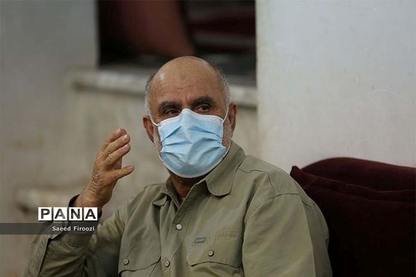 دیدار صمیمی استاندار بوشهر با خانواده شهیدان و ایثارگران