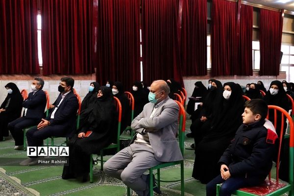 دیدار بانوان اداره کل آموزش و پرورش آذربایجان شرقی  با نماینده مجلس شورای اسلامی