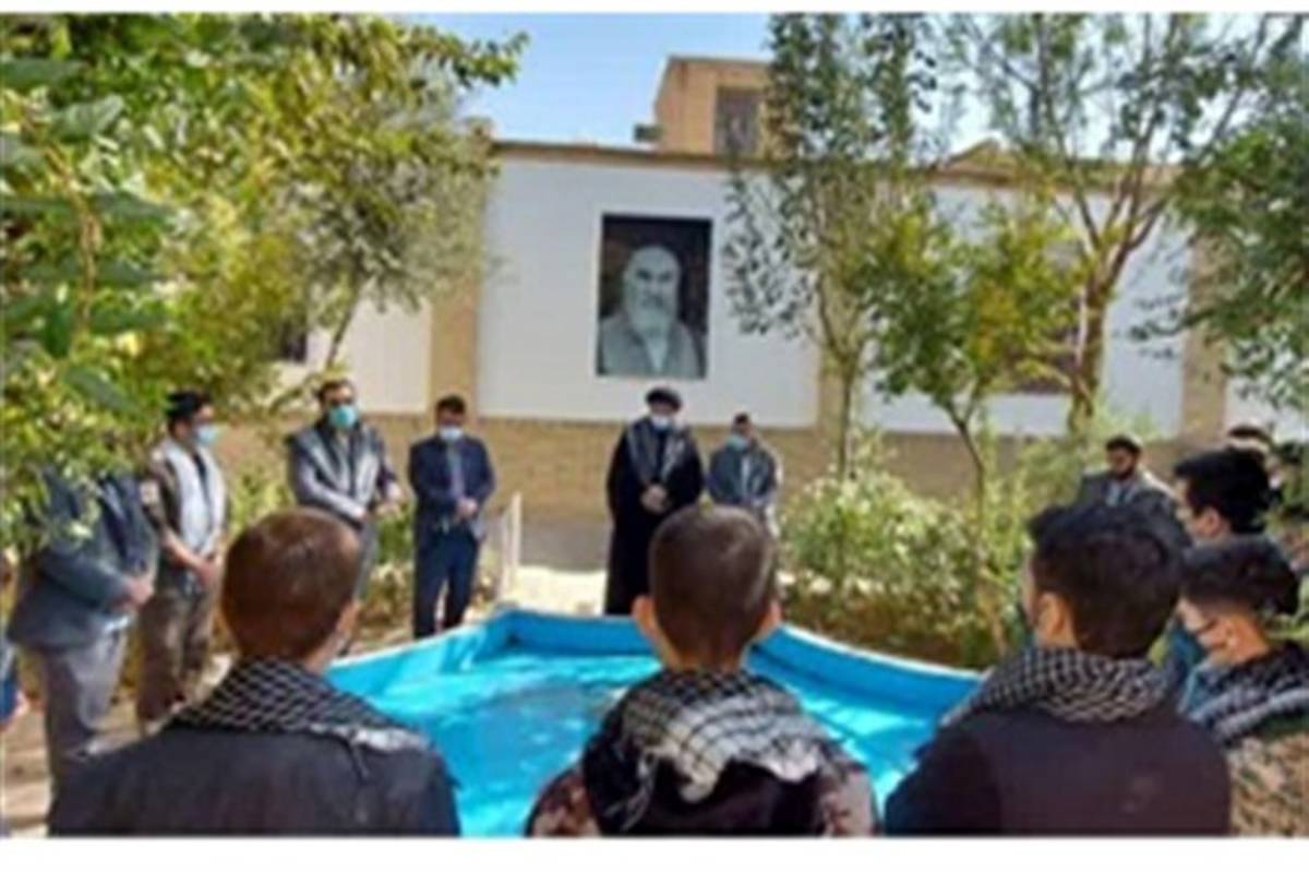 تجدید میثاق فرماندهان بسیج دانش‌آموزی قم با آرمان‌های امام خمینی