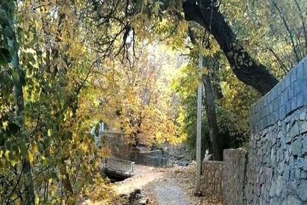 طبیعت پاییزی در روستاهای الگان و کهندان