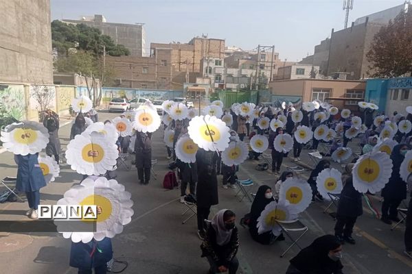 آمادگی دانش‌آموزان پیشتاز شهرستان قدس برای اجرای مانور تشکیلاتی