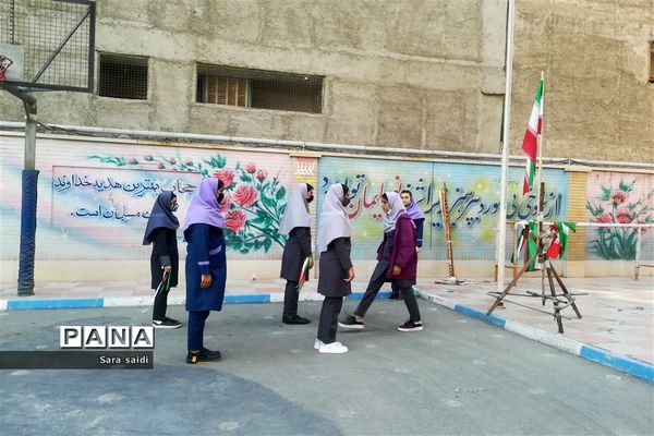 آمادگی دانش‌آموزان پیشتاز شهرستان قدس برای اجرای مانور تشکیلاتی