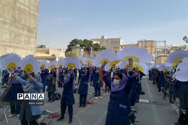 آمادگی دانش‌آموزان پیشتاز شهرستان قدس برای اجرای مانور تشکیلاتی
