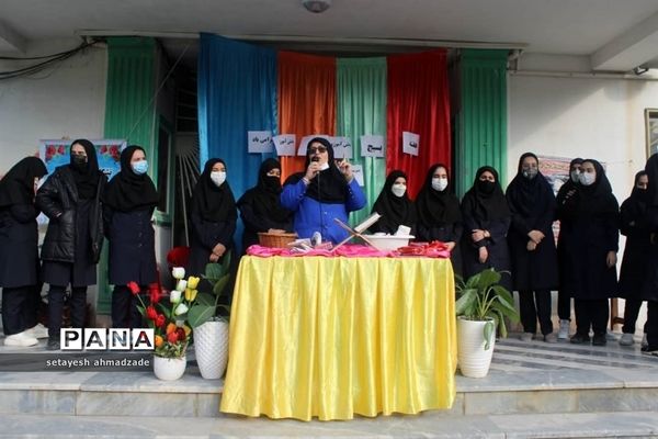 مراسم جشن روز دانش‌آموز در دبیرستان شاهد گلوگاه