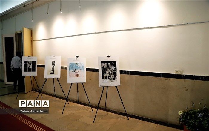برگزاری آیین افتتاحیه دومین جشنواره معلمان هنرمند در شیراز