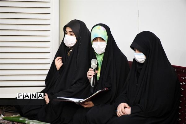 دیدارمسئولان و نمایندگان  تشکل‌های دانش‌آموزی استان اصفهان با نماینده ولی فقیه در استان اصفهان