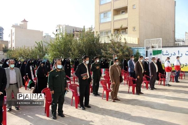 نواخته شدن زنگ استکبارستیزی در هنرستان شاهد نجمیه