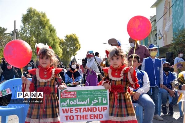 حضور گسترده دانش‌آموزان جهرم در مراسم 13 آبان