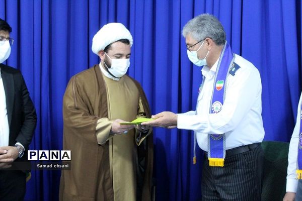 دیدار رئیس سازمان دانش‌آموزی کهگیلویه و بویراحمد با امام جمعه دهدشت