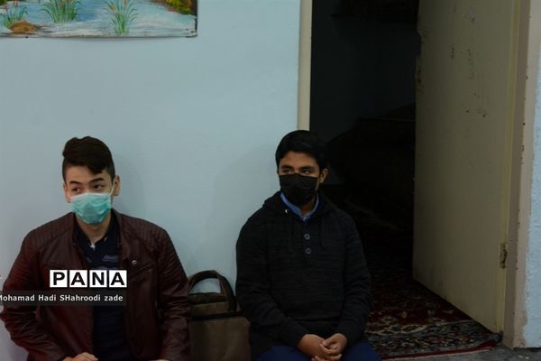 مراسم تقدیر از منتخبان مسابقات قرآن عترت و نماز سال قبل در مکان دارالقرآن ناحیه یک مشهد مقدس