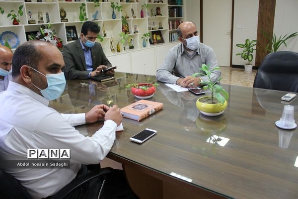 جلسه هم‌اندیشی طرح دانش‌آموز تراز انقلاب اسلامی آموزش و پرورش استان بوشهر