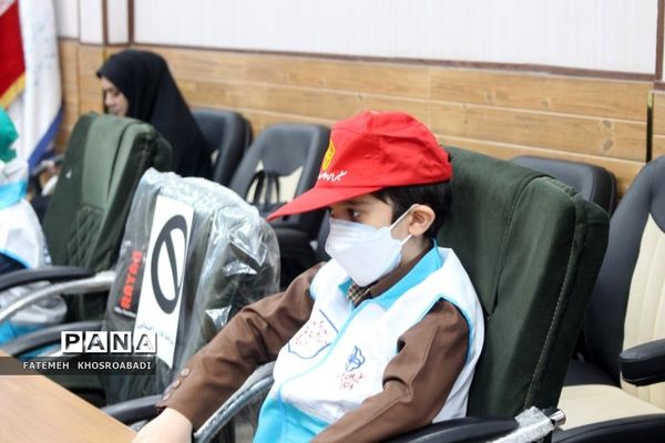 افتتاحیه سفیران سلامت دانش‌آموزی استان قم