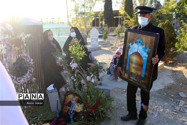 تقدیر مدیر سازمان دانش‌آموزی استان فارس از خانواده دانش آموز پیشتاز مرحومه مهسا هاشمی بالاشهری