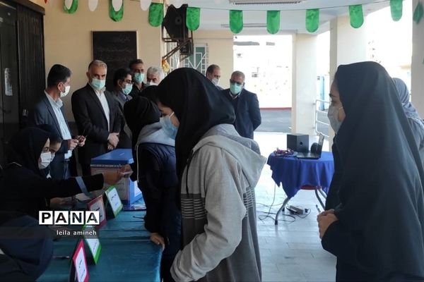 انتخابات شورای دانش‌آموزی در دبیرستان شهید محمدعباسی  عباس آباد