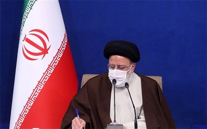 رئیس جمهوری: درمان آسیب‌های اجتماعی وظیفه همه بخش‌های حکومت است