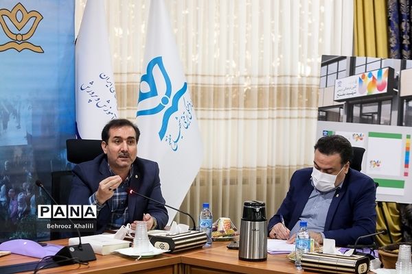 نشست قطب‌های شش گانه کانون‌های فرهنگی تربیتی کشور