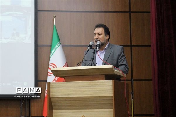 همایش تجلیل از برگزیدگان هفدهمین جشنواره الگوهای برتر تدریس در اداره کل آموزش و پرورش شهرستان‌های استان تهران