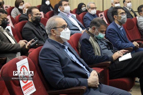 همایش تجلیل از برگزیدگان هفدهمین جشنواره الگوهای برتر تدریس در اداره کل آموزش و پرورش شهرستان‌های استان تهران