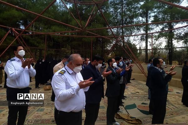 گردهمایی مربیان پیشتاز سازمان دانش‌آموزی ناحیه 4 شیراز