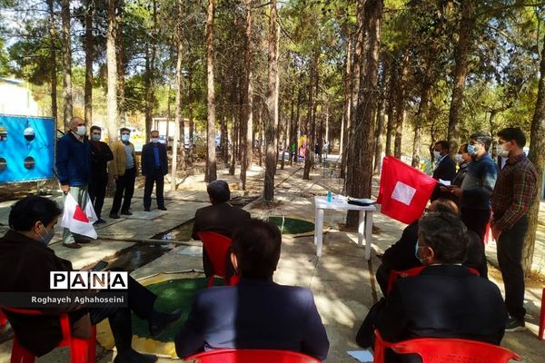 گردهمایی مربیان پیشتاز سازمان دانش‌آموزی ناحیه 4 شیراز