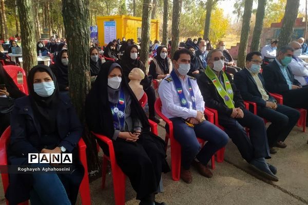 گردهمایی مربیان پیشتاز سازمان دانش‌آموزی ناحیه 4 شیراز