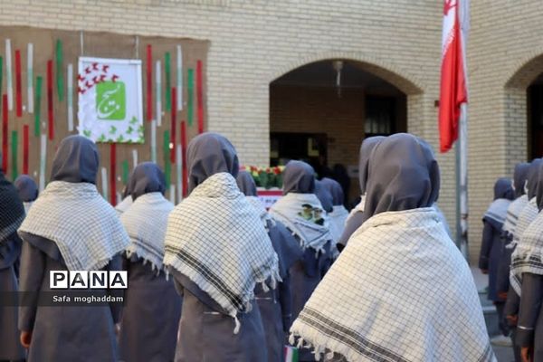 بزرگداشت هفته بسیج در دبیرستان قاضی گله دار